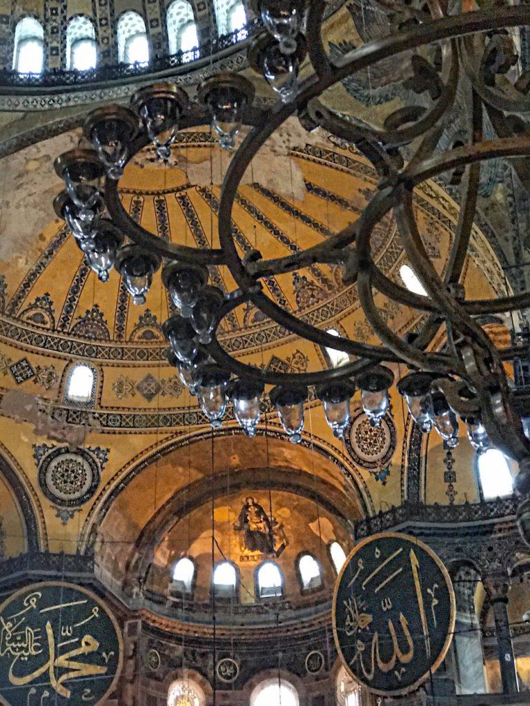 hagia-sophia-mosque-museum-istanbul-historical-places-alley-girl-travel-fashion-technology-blog