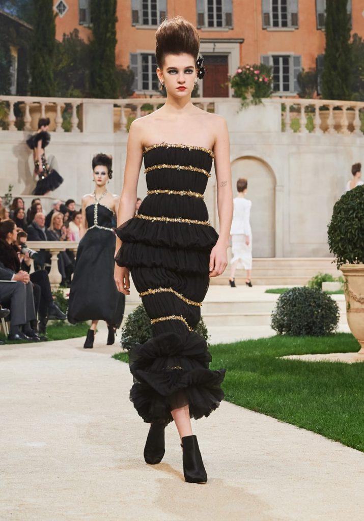 chanel 2019 spring haute couture black ruffle dress