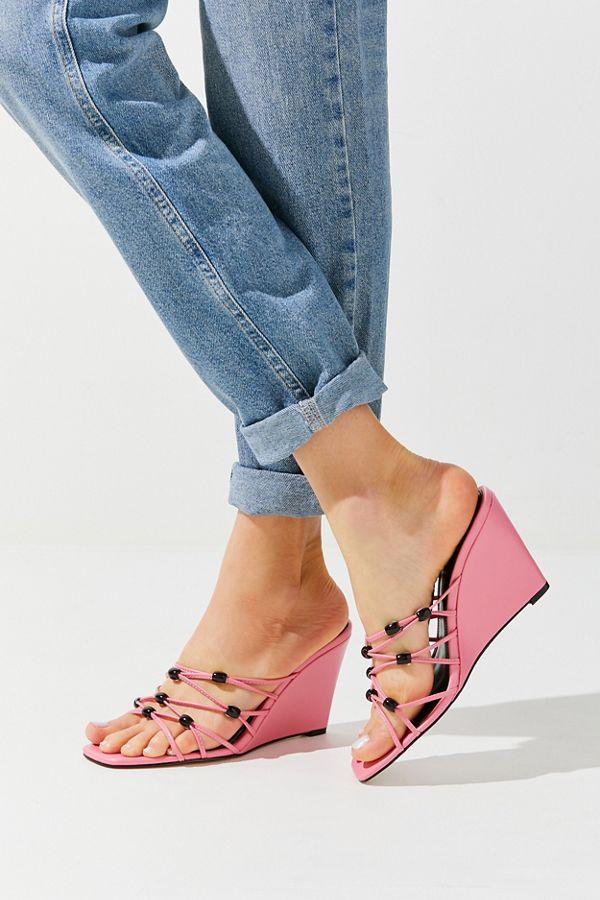 urban outfitters beadded wedge sandals alley girl fashion tech blog