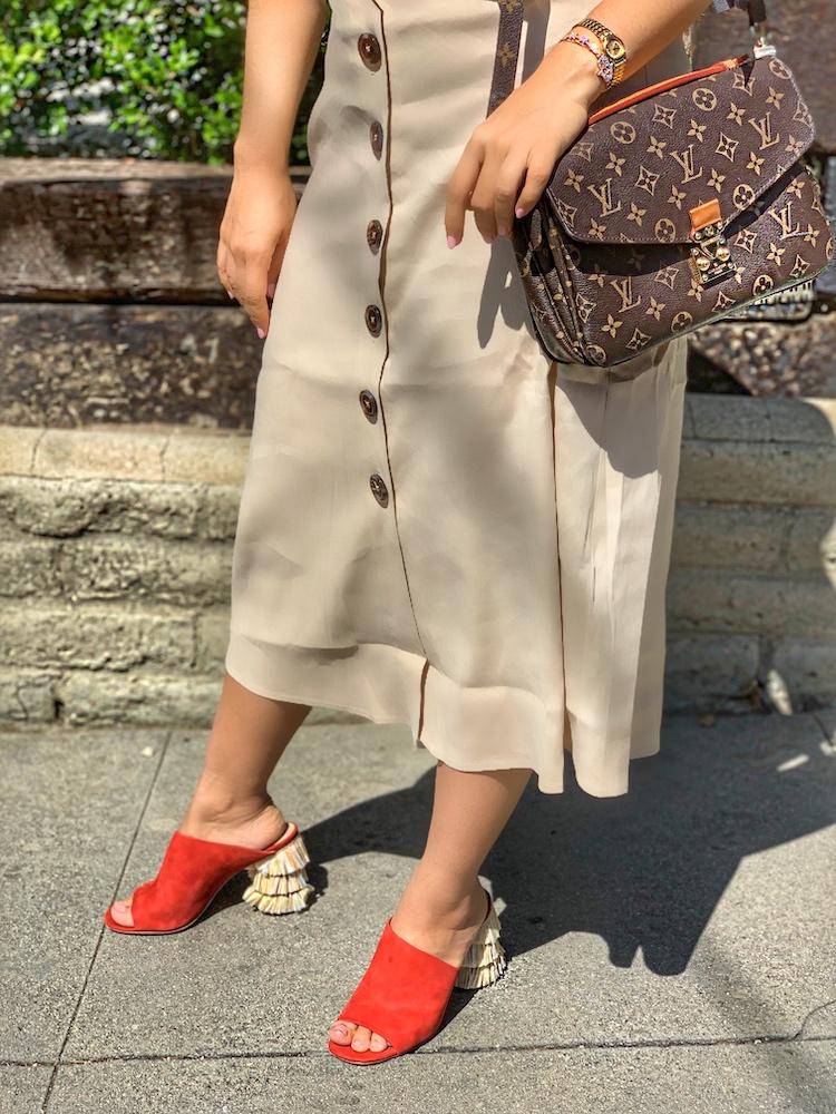 alley girl fashion technology blog forever 21 beige button down dress red sandals louis vuitton bag alley girl