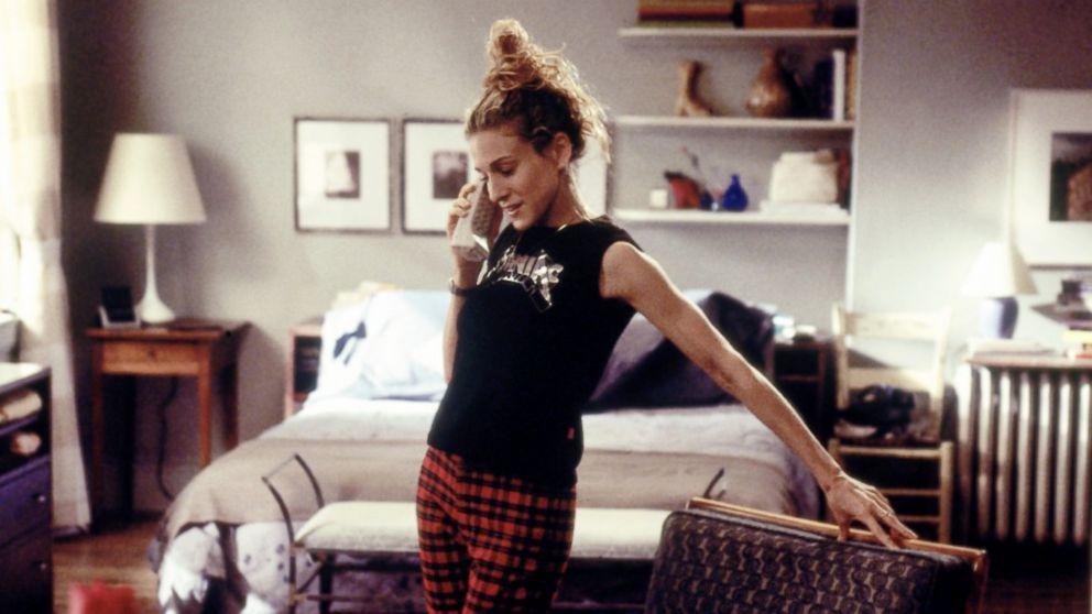 Carrie Bradshaw and The way She Works from Home