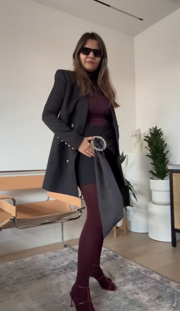burgundy tights, burgundy style,
Fall Winter Burgundy Trend 2024